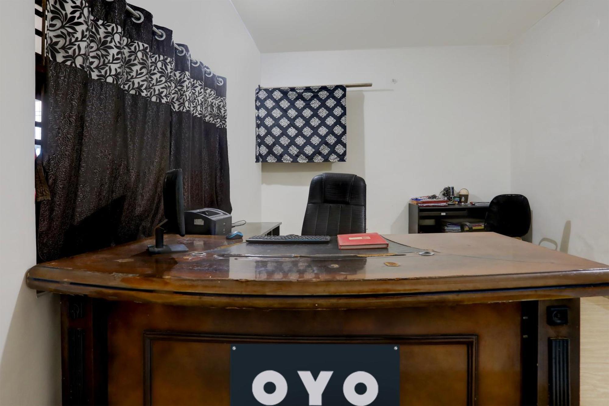 Rāipur Hotel O Currency Inn מראה חיצוני תמונה